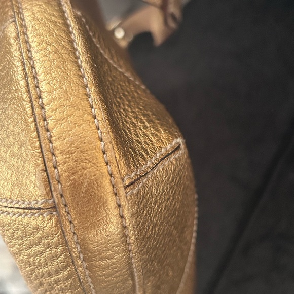 Gucci Hasler Metallic Handbag - Picture 12 of 16